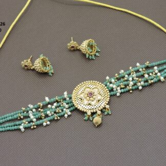 ANTIQUE GOLDEN CHOKER SET