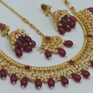 ANTIQUE GOLDEN NACKLACE SET