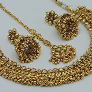 ANTIQUE GOLDEN NACKLACE SET