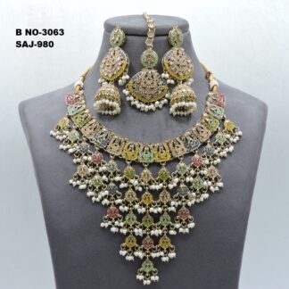 MEHNDI POLISH NACKLACE SET