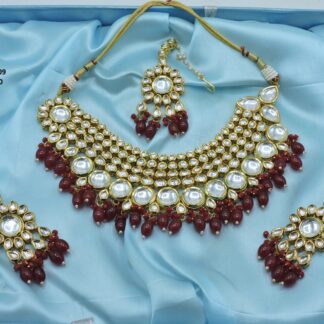 KUNDAN NACKLACE SET