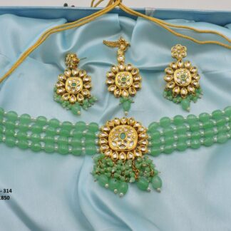 KUNDAN NACKLACE SET