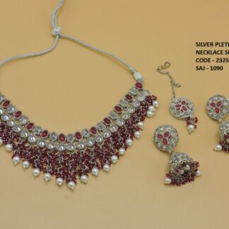 SILVER NECKLACE SET