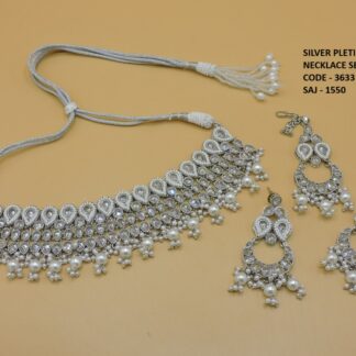 SILVER NACKLACE SET
