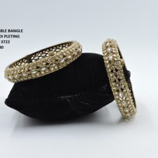 PRIMIUM QUALITY MEHNDI POLISH OPENABLE BANGLES