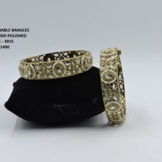 PRIMIUM QUALITY MEHNDI POLISH OPENABLE BANGLES