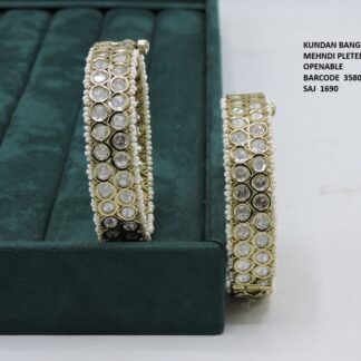 PREMIUM ANTIQUE  KUNDAN BANGLES
