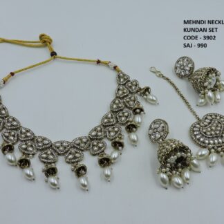 PREMIUM QUALITY MEHNDI POLISH NECKLACE SET