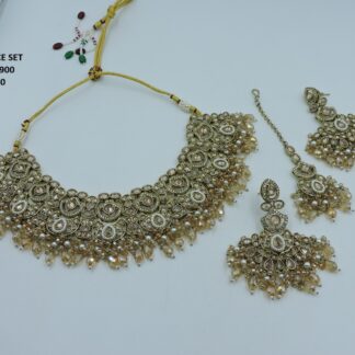 PREMIUM QUALITY MEHNDI POLISH NECKLACE SET