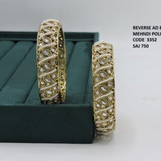 MEHNDI POLISH BANGLES