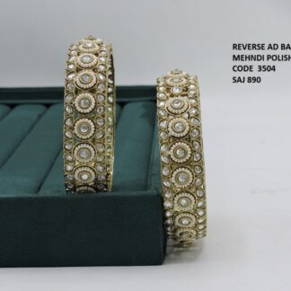 MEHNDI POLISH BANGLES