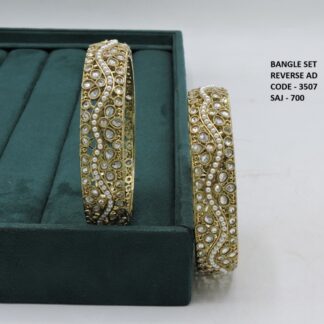 MEHNDI POLISH BANGLES