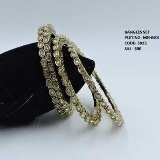 MEHNDI POLISH BANGLES