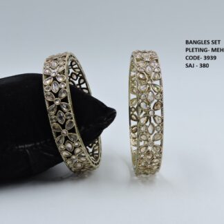 MEHNDI POLISH BANGLES