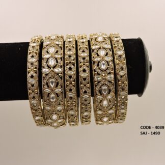MEHNDI POLISH KUNDAN BANGLES