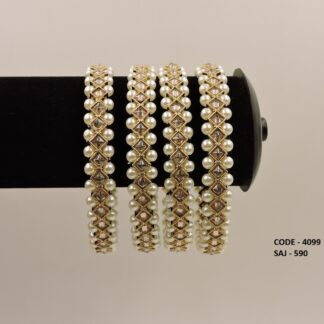 REVERSE AD MEHNDI POLISH MOTI BANGLES