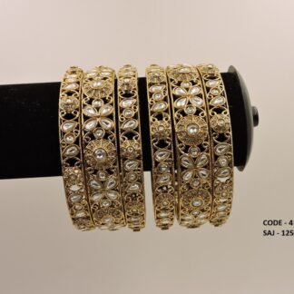 MEHNDI POLISH KUNDAN BANGLES
