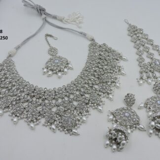 SILVER NECKLACE SET